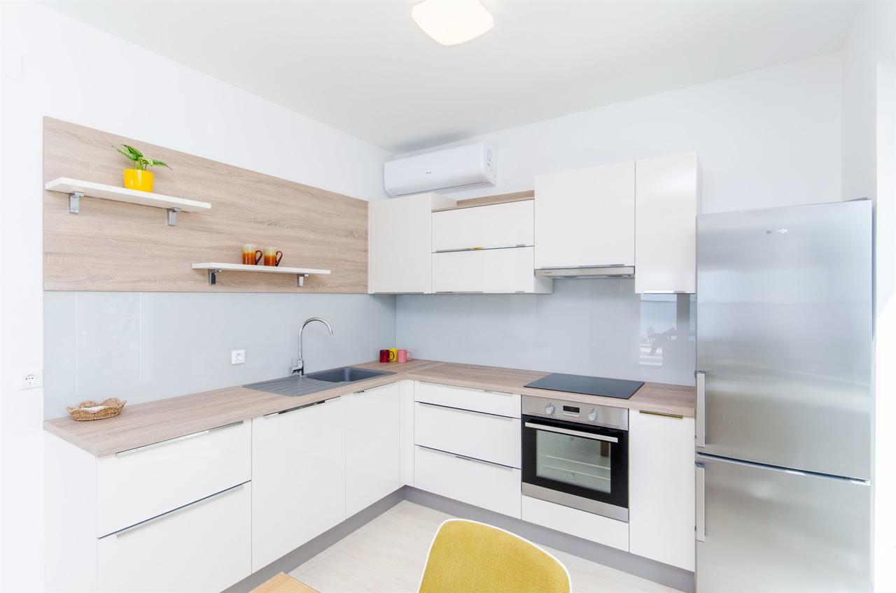 Apartments Branimir Mandre Exterior foto